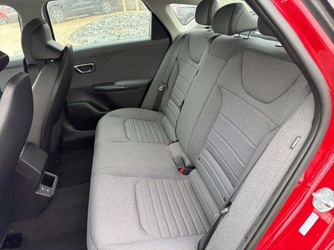 Used 2025 Kia K4 EX image 5