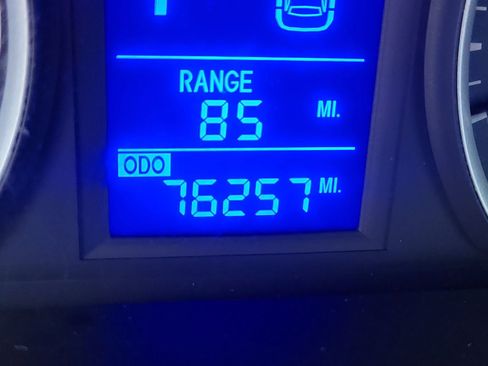 Used 2012 Hyundai Elantra SE image 25