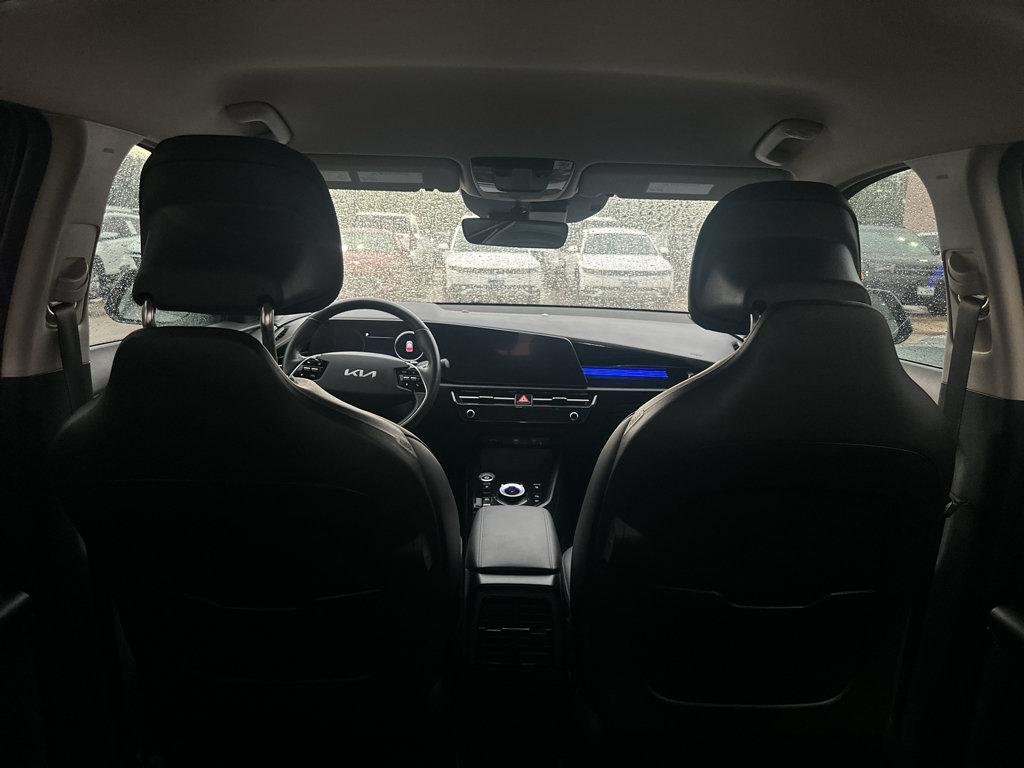 Used 2023 Kia Niro Wind FWD image 29