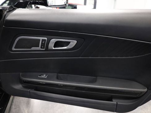 Used 2018 Mercedes-Benz AMG GT C image 39