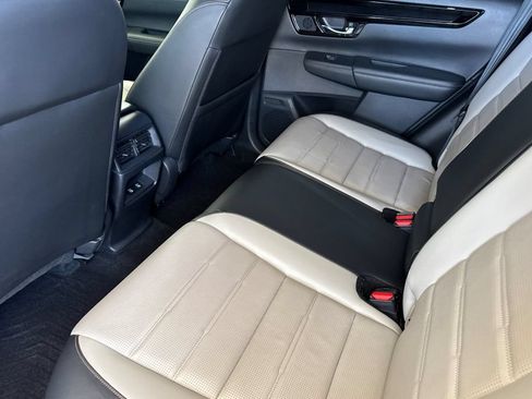 Certified 2025 Honda CR-V Sport Touring image 5