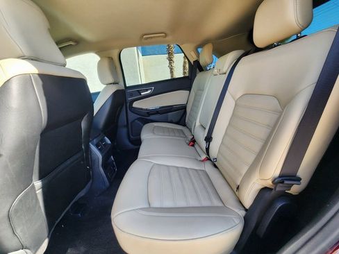 Used 2020 Ford Edge SEL w/ Convenience Package image 13