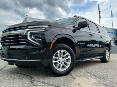 Certified 2025 Chevrolet Suburban LT w/ Comfort Package