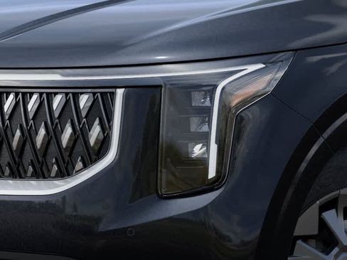 New 2026 Kia Carnival EX FWD image 10