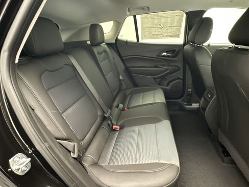 New 2026 Chevrolet Trax LT image 27