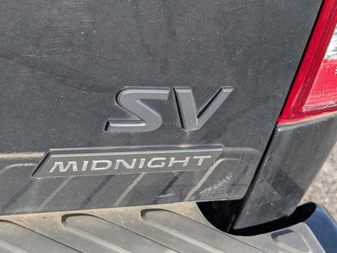 Used 2021 Nissan Frontier SV w/ Midnight Edition Floor Mats image 6