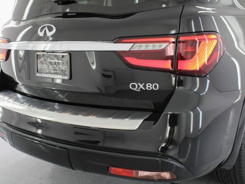 Used 2021 INFINITI QX80 Luxe w/ All-Season Package RWD image 23