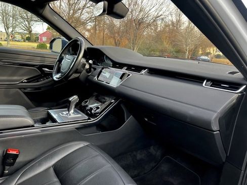 Used 2020 Land Rover Range Rover Evoque SE image 24