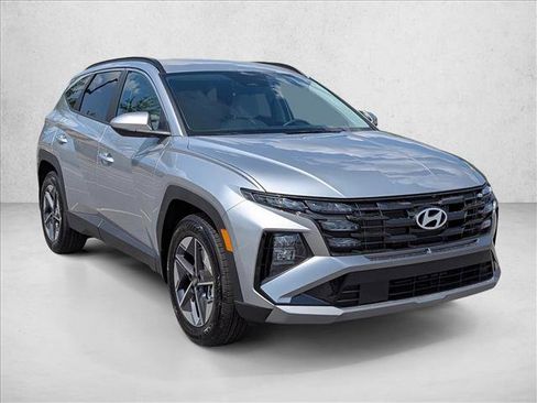 Used 2026 Hyundai Tucson SEL FWD image 3