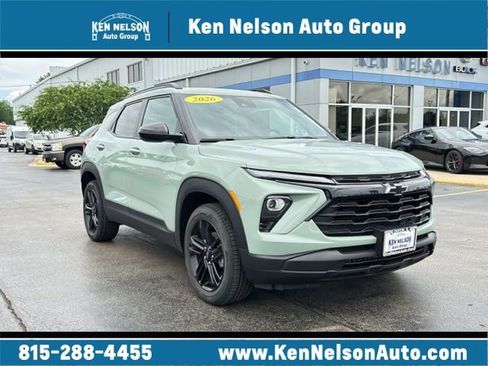 Used 2026 Chevrolet TrailBlazer LT w/ Convenience Package AWD/4WD image 1