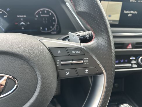 Used 2021 Hyundai Sonata SEL Plus w/ Tech Package FWD image 23