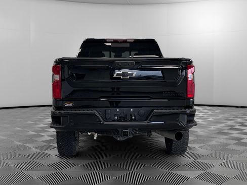Used 2024 Chevrolet Silverado 2500 High Country w/ High Country Premium Package AWD/4WD image 7