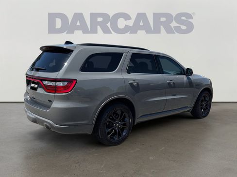 Used 2023 Dodge Durango R/T RWD image 7