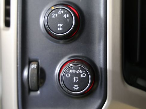 Used 2015 GMC Sierra 2500 Denali image 21