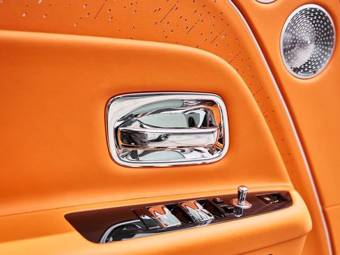 Used 2025 Rolls-Royce Spectre w/ Spectre Launch Package image 29