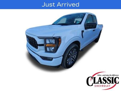 Used 2023 Ford F150 XL w/ STX Appearance Package image 5