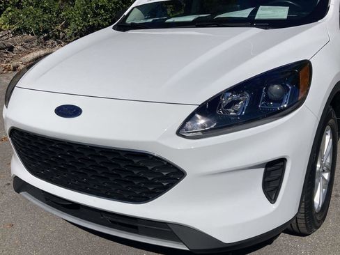 Used 2022 Ford Escape SE w/ Convenience Package image 10