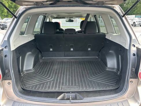 Used 2016 Subaru Forester 2.5i Premium w/ Popular Package #2 AWD/4WD image 7