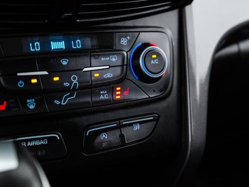 Used 2019 Ford Escape SEL AWD/4WD image 22