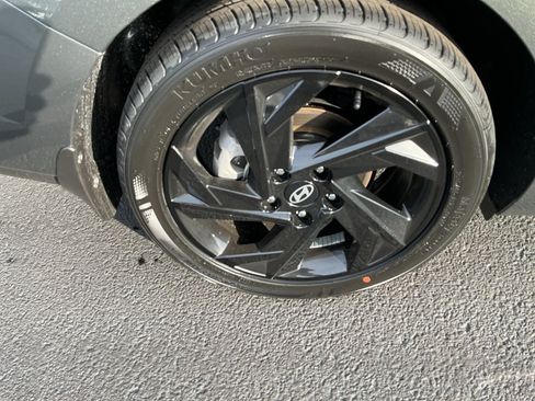 Certified 2026 Hyundai Elantra Sport FWD image 5