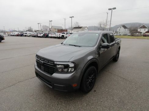 Used 2024 Ford Maverick Lariat w/ Black Appearance Package image 7