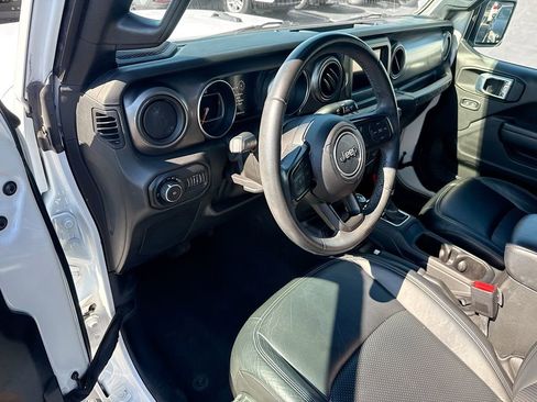 Used 2021 Jeep Wrangler Sport AWD/4WD image 10