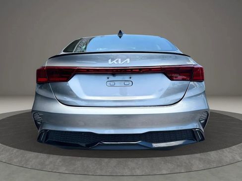 Used 2022 Kia Forte GT-Line FWD image 10