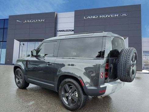 Certified 2023 Land Rover Defender 90 SE AWD/4WD image 3