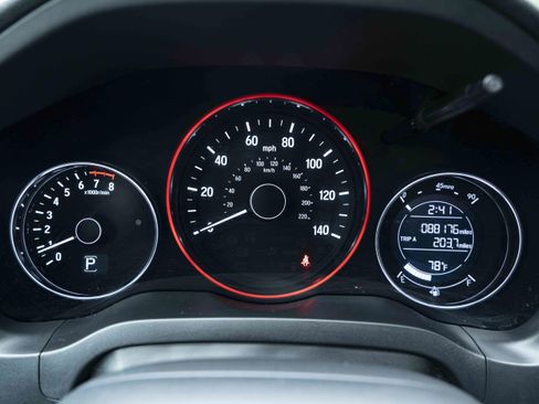 Used 2018 Honda HR-V EX image 23