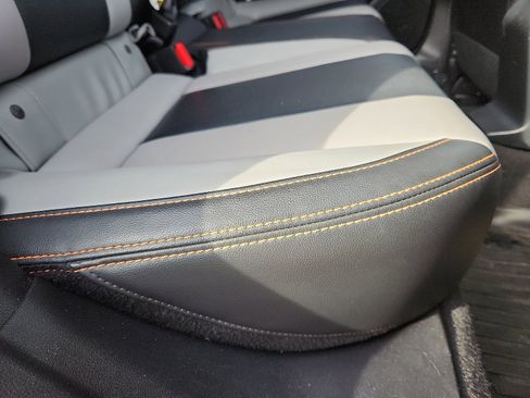 Used 2019 Subaru Crosstrek 2.0i Limited w/ Moonroof Package w/Navigation image 31