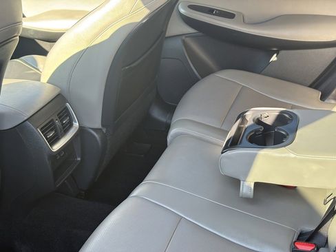 Certified 2024 INFINITI QX50 Luxe image 22