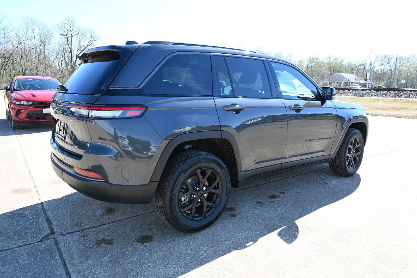 New 2026 Jeep Grand Cherokee Altitude AWD/4WD image 3