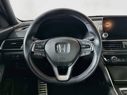 Used 2018 Honda Accord Sport image 18