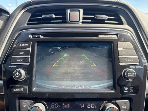 Used 2017 Nissan Maxima SR w/ Midnight Edition FWD image 21