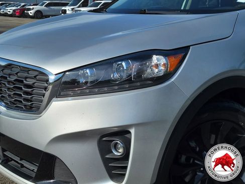 Used 2020 Kia Sorento EX FWD image 11