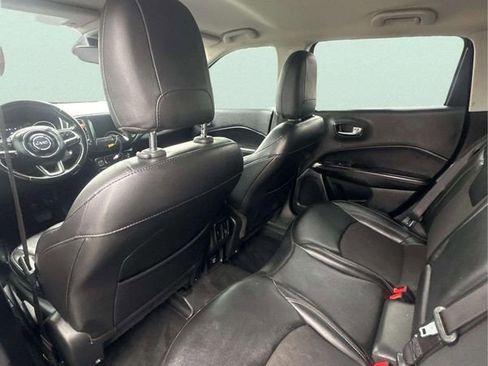 Used 2020 Jeep Compass Latitude image 18