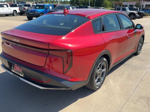 Used 2025 Kia K4 FWD image 9