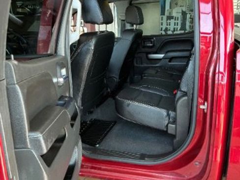 Used 2018 Chevrolet Silverado 1500 LT w/ All Star Edition image 30