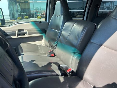 Used 2009 Ford F450 XL image 23