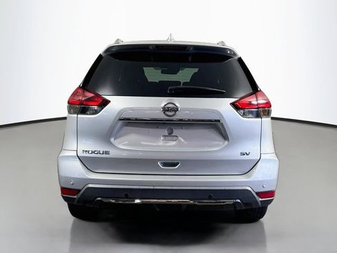 Used 2019 Nissan Rogue SV FWD image 20