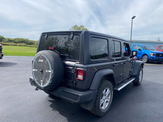 Used 2018 Jeep Wrangler Unlimited Sport S AWD/4WD image 10