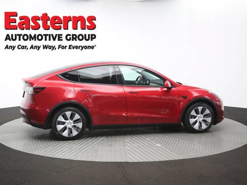 Used 2021 Tesla Model Y Long Range AWD/4WD image 38