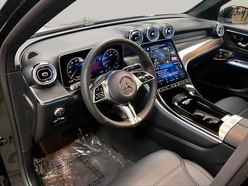 Certified 2026 Mercedes-Benz GLC 300 4MATIC image 18