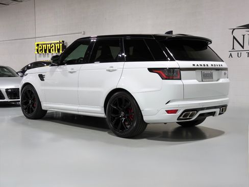 Used 2020 Land Rover Range Rover Sport SVR AWD/4WD image 32