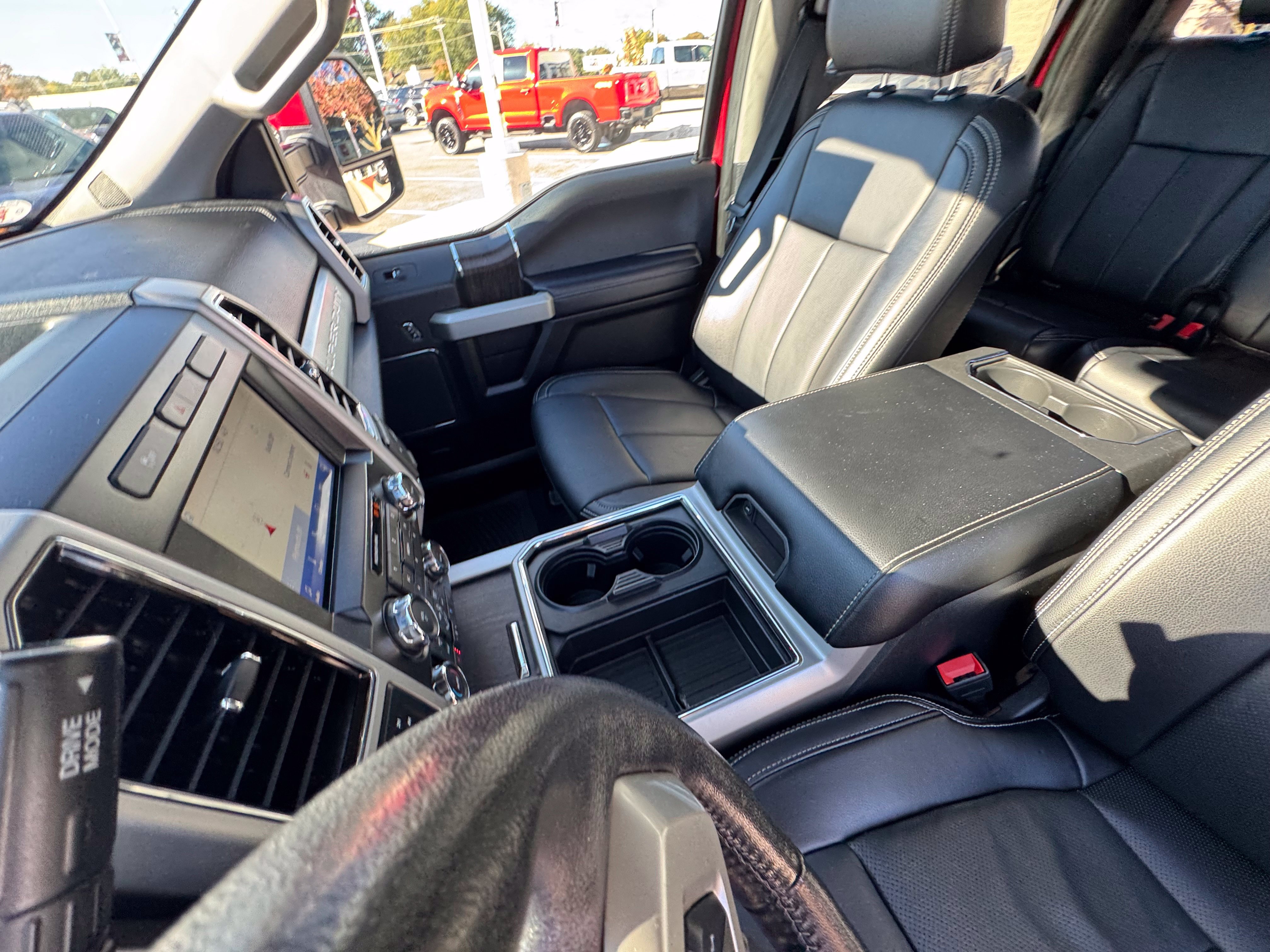 Used 2021 Ford F250 Lariat w/ Lariat Value Package AWD/4WD image 36