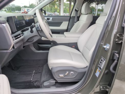 Used 2026 Hyundai Santa Fe SEL AWD/4WD image 16