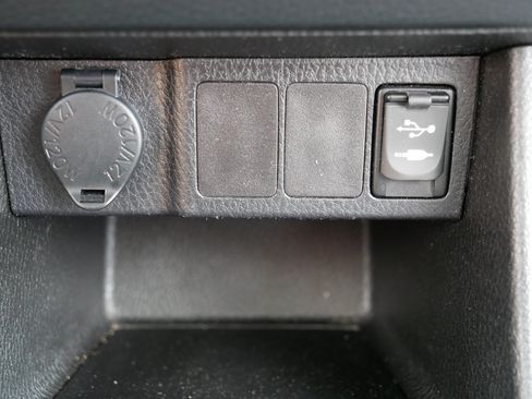 Used 2015 Toyota Corolla S FWD image 32