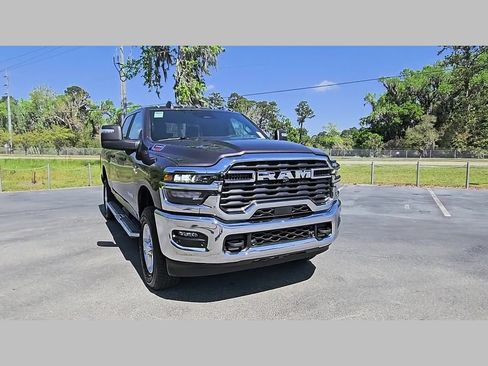New 2026 RAM 3500 Big Horn AWD/4WD image 36