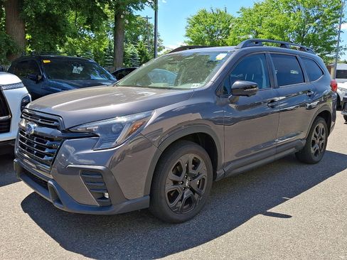 Used 2023 Subaru Ascent Onyx Edition Limited AWD/4WD image 1