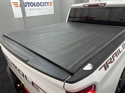 Used 2020 Chevrolet Silverado 1500 LT Trail Boss w/ Convenience Package image 12